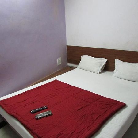 Hotel Royal Residency มุมไบ ภายนอก รูปภาพ